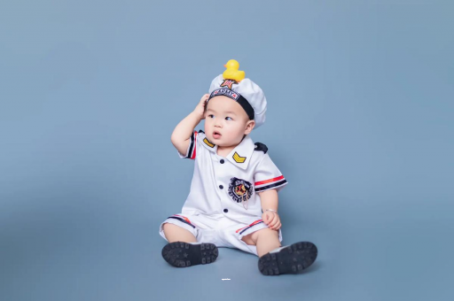 明港确诊孕妇诞下三胞胎